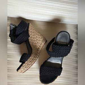 Stuart Weitzman Black Alex espadrille wedges‼️🤩❤️